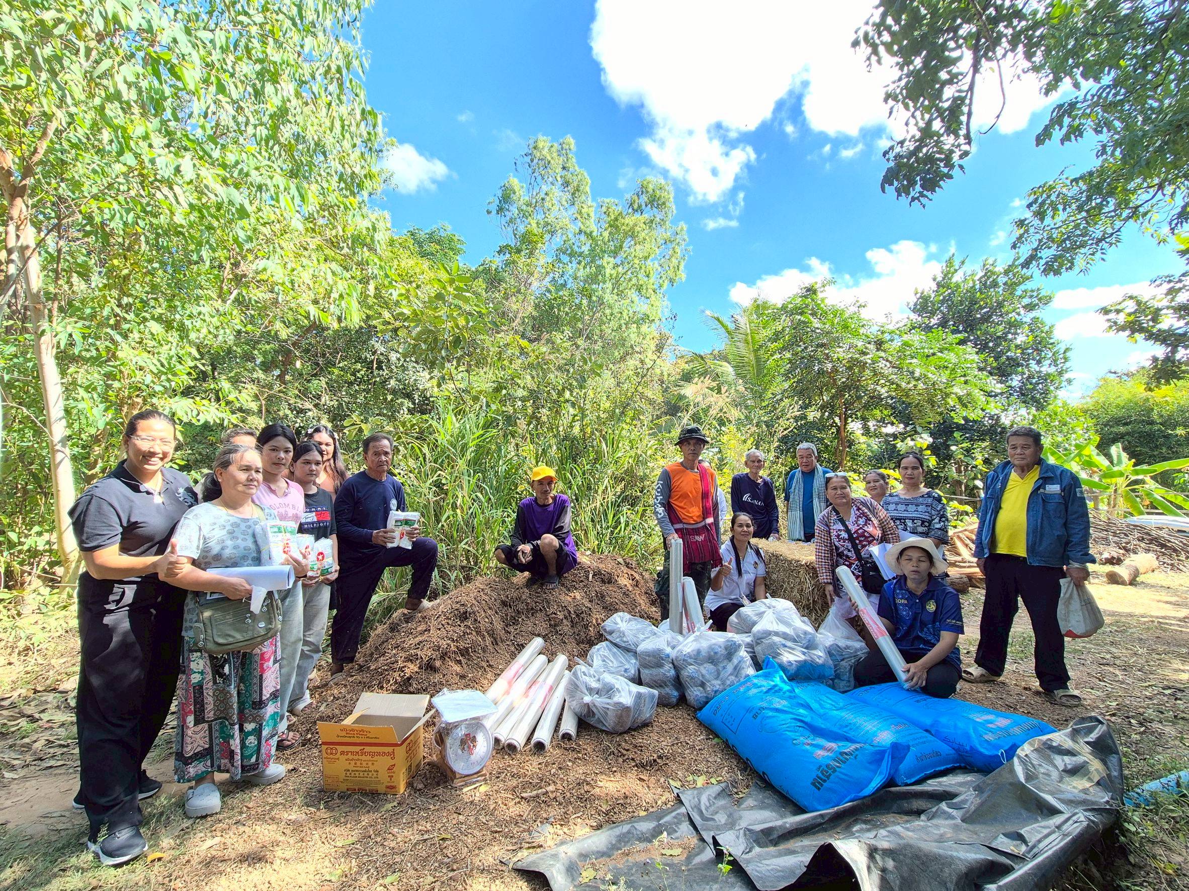 พช.ชนบท:จัดกิจกรรมอบรมสร้างสัมมาชีพชุมชนฯ